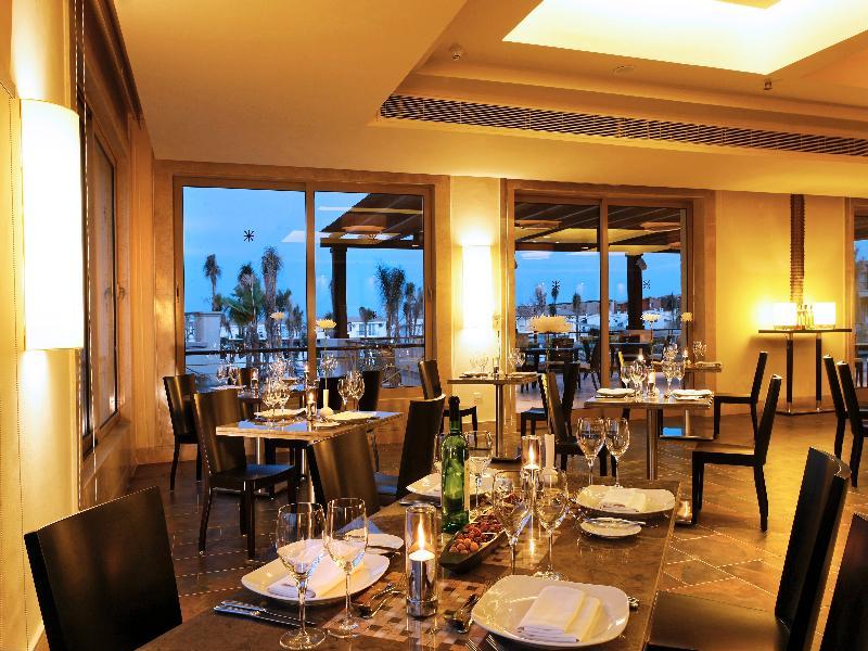 Jaz Little Venice Golf Resort Ain Sukhna Dış mekan fotoğraf The restaurant