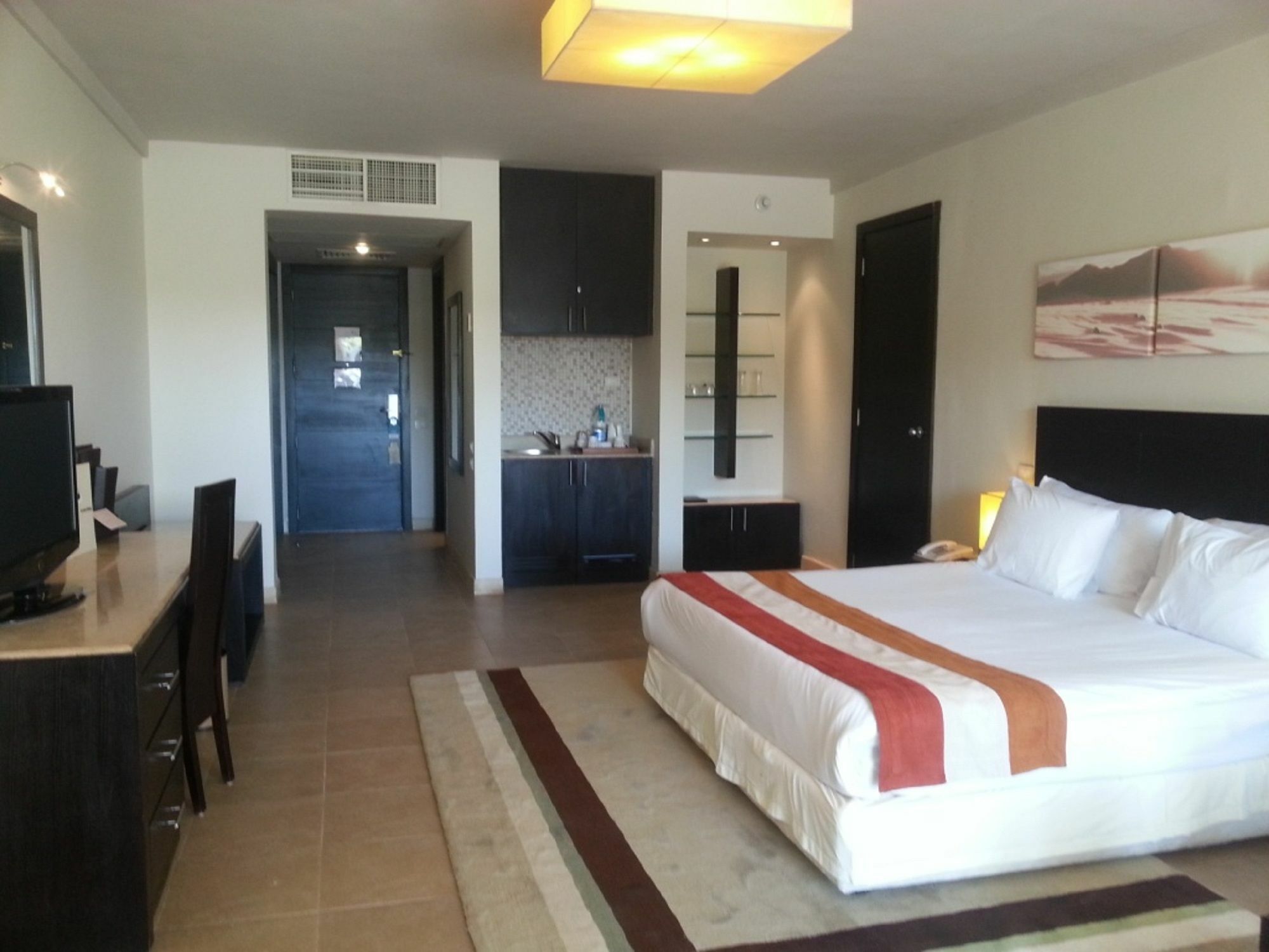 Jaz Little Venice Golf Resort Ain Sukhna Dış mekan fotoğraf A room at the hotel