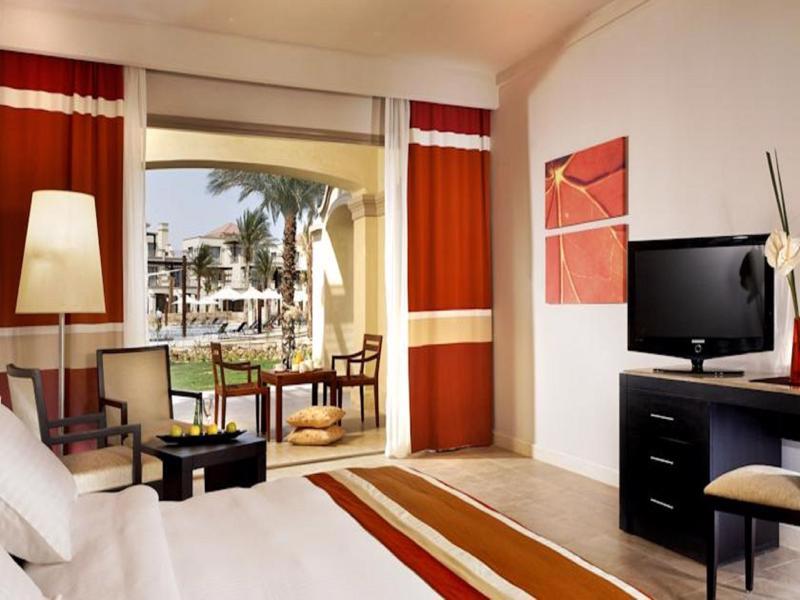 Jaz Little Venice Golf Resort Ain Sukhna Dış mekan fotoğraf A room at the Hilton Sharm El Sheikh