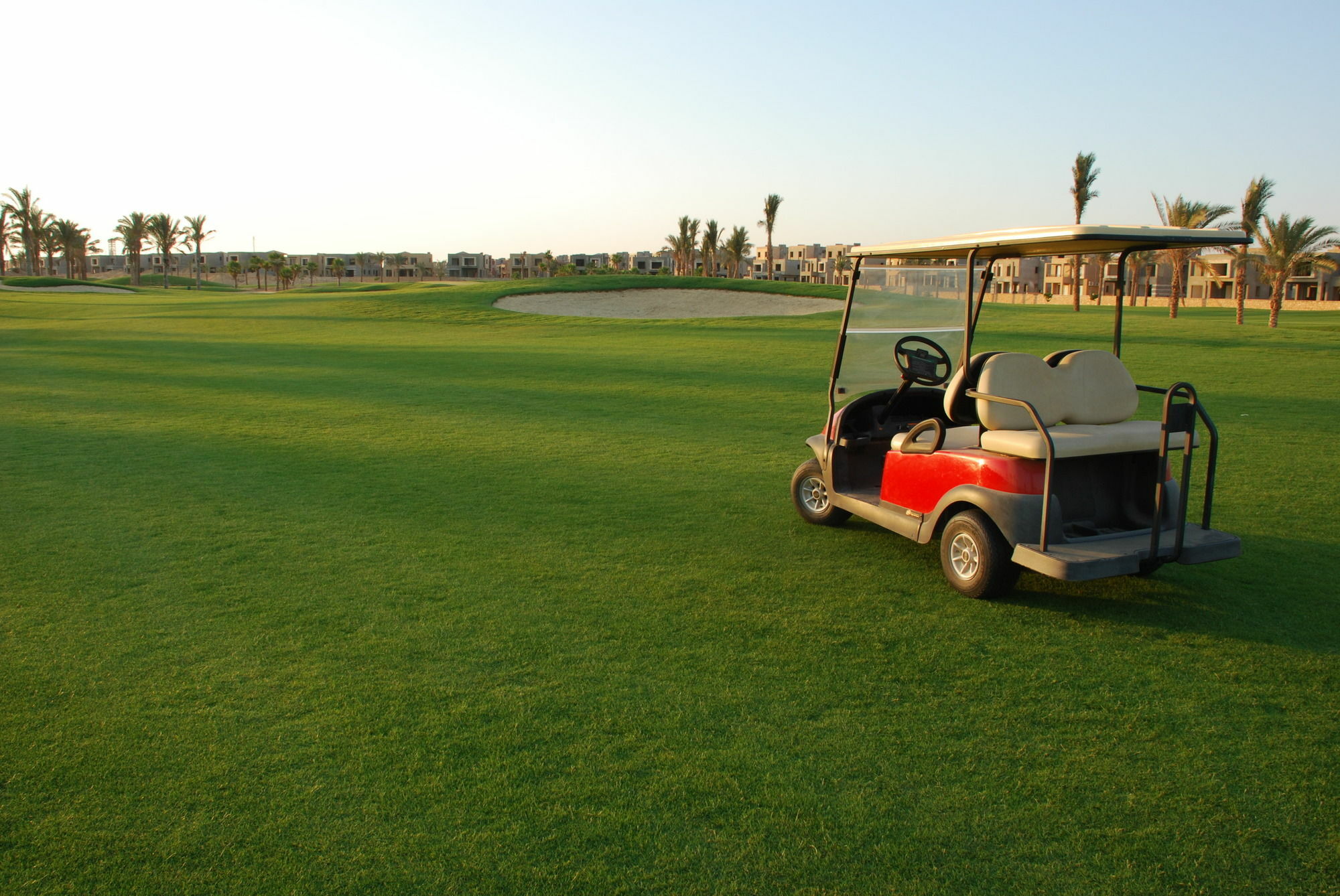Jaz Little Venice Golf Resort Ain Sukhna Dış mekan fotoğraf Golf cart