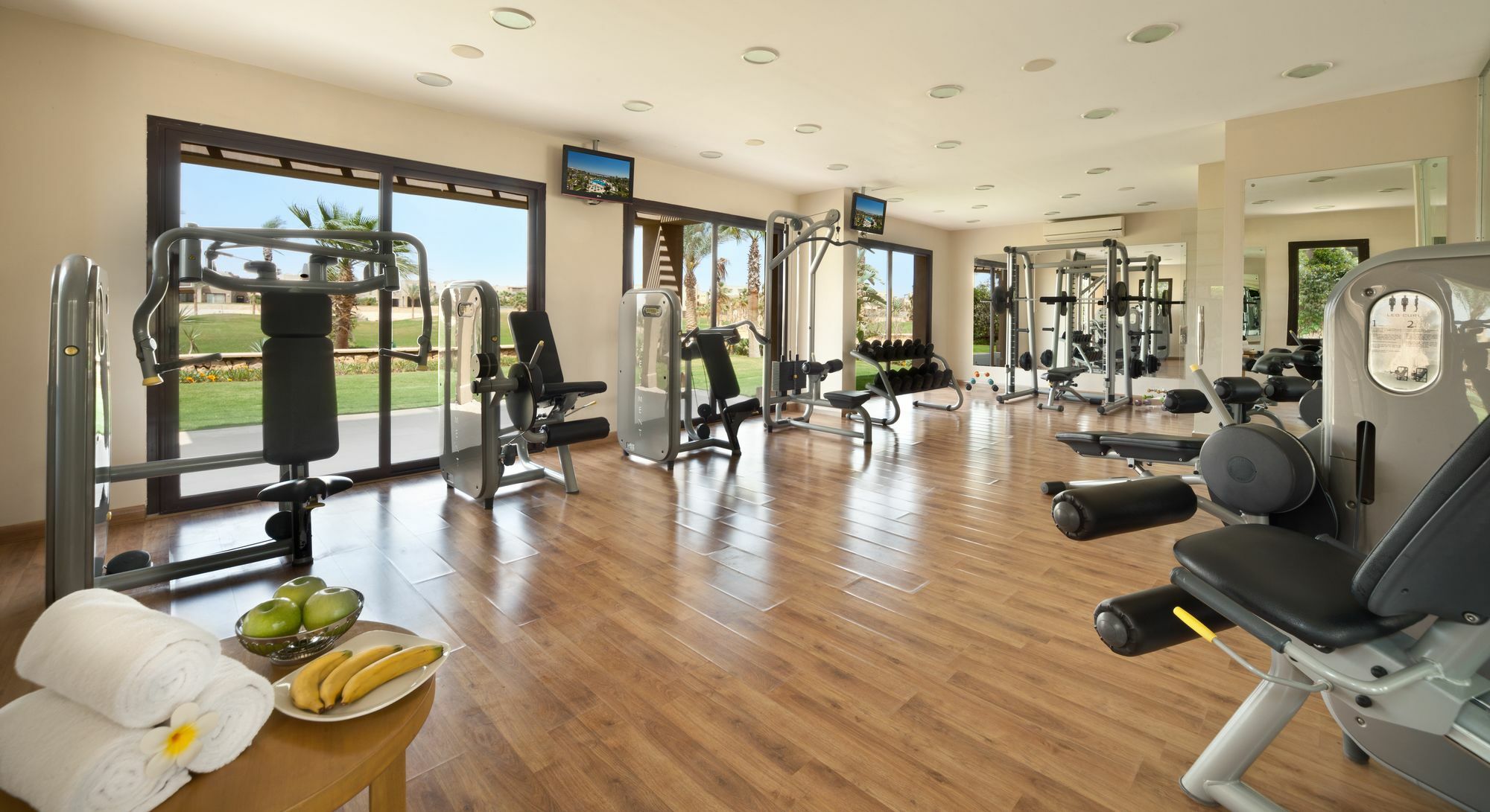 Jaz Little Venice Golf Resort Ain Sukhna Dış mekan fotoğraf The gym at the resort